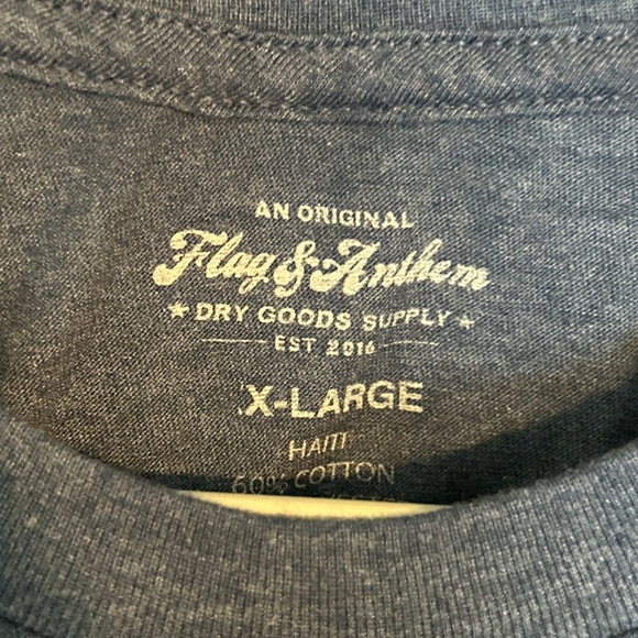 Flag & Anthem Sunny palm est 2016 Navy tee size XL - Picture 3 of 9